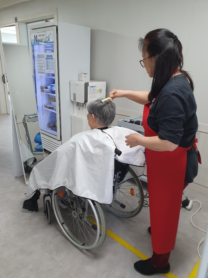 19.4.3 이미용 자원봉사